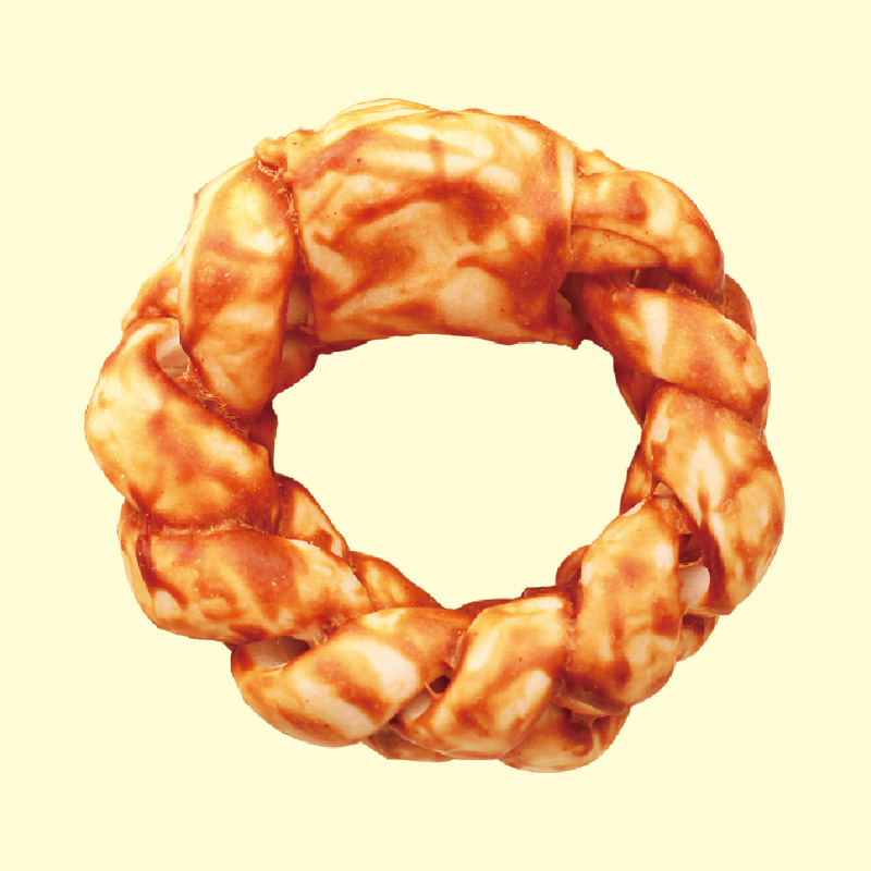 Expanded rawhide braided ring with chicken sauce